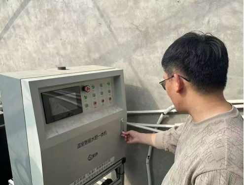425EC